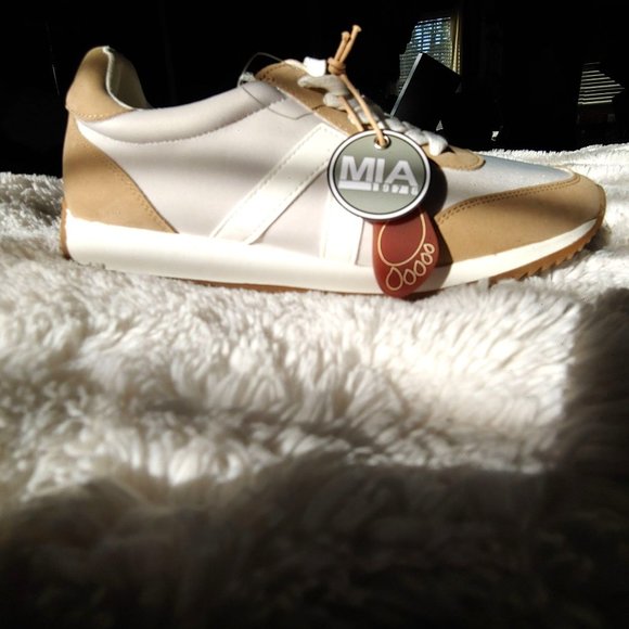 MIA Shoes - Mia Janet Tan/Off White Sneaker Shoes NWT Size 8
